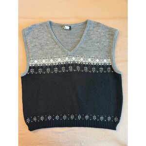 Vintage Mens Fair Isle V Neck Sweater Vest Gray Black Preppy Argyle Holiday Knit